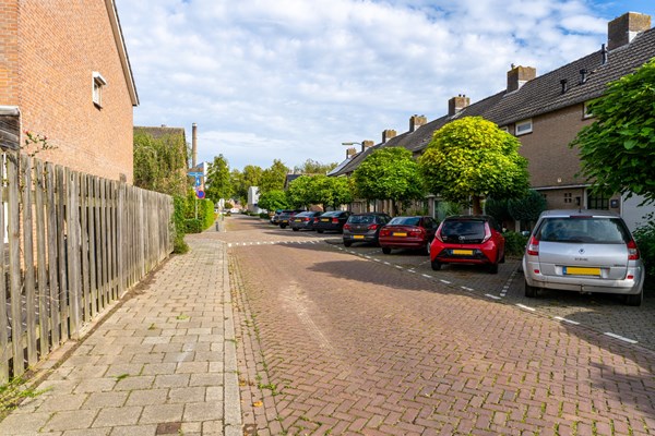 Medium property photo - Van Nuyssenburgstraat 2, 4931 EL Geertruidenberg